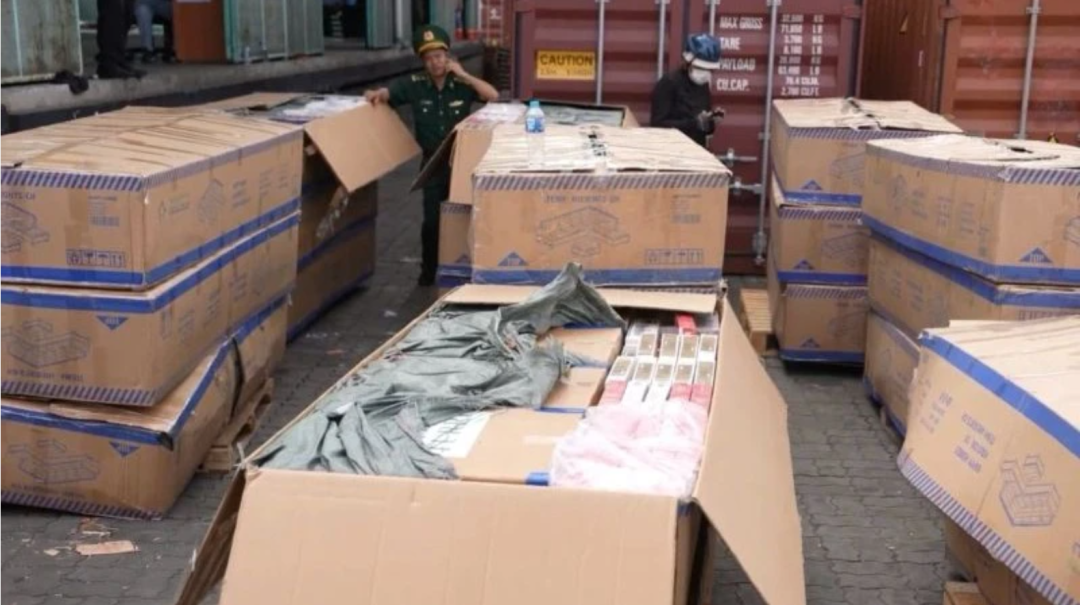 泰国惊现走私大案!“中国假货大王”在逃,400万铢成泡影!