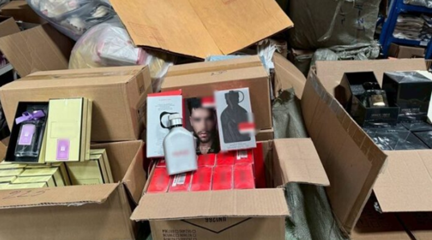日入¥600万！请中国百万网红带货售假被举报，泰国警方一锅端！