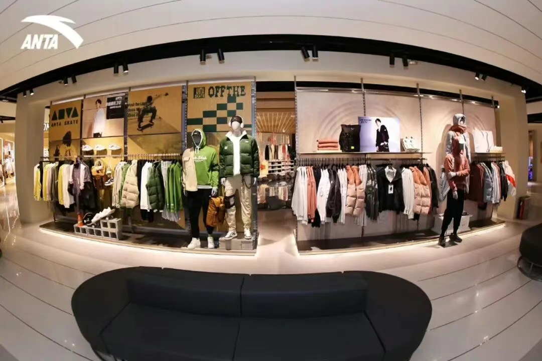 安踏硬刚耐克抢市场,三年要在东南亚开1000家店!