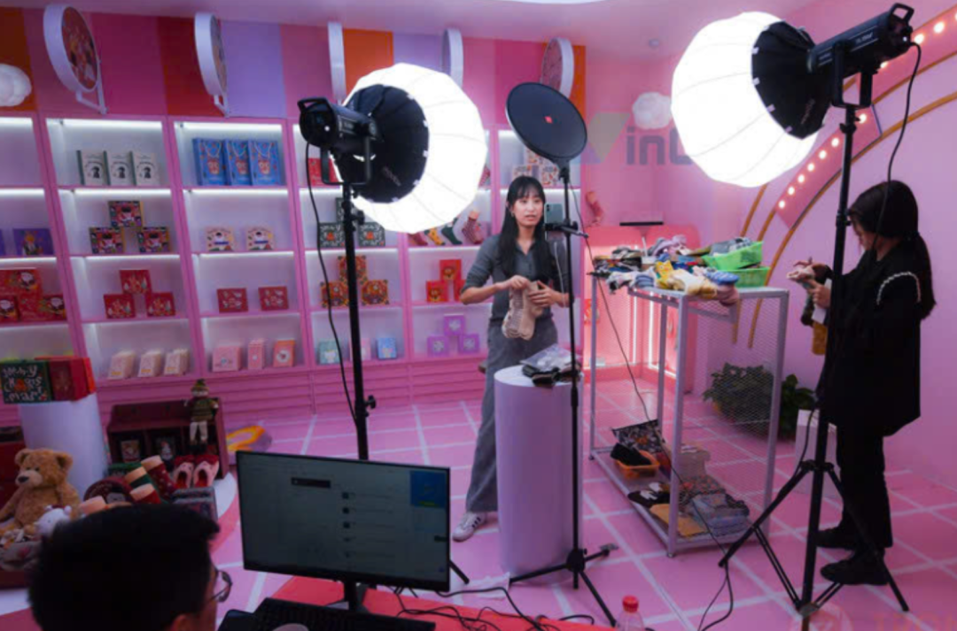 营收暴涨93%！TikTok Shop攻入Shopee核心类目“反将一军”