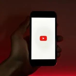 抢先TikTok一步，YouTube Shorts将与创作者分享广告收入